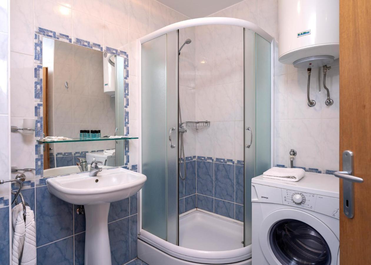 Villa Dalmatia Apartments Bol Dış mekan fotoğraf