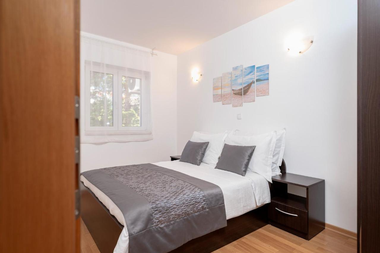 Villa Dalmatia Apartments Bol Dış mekan fotoğraf