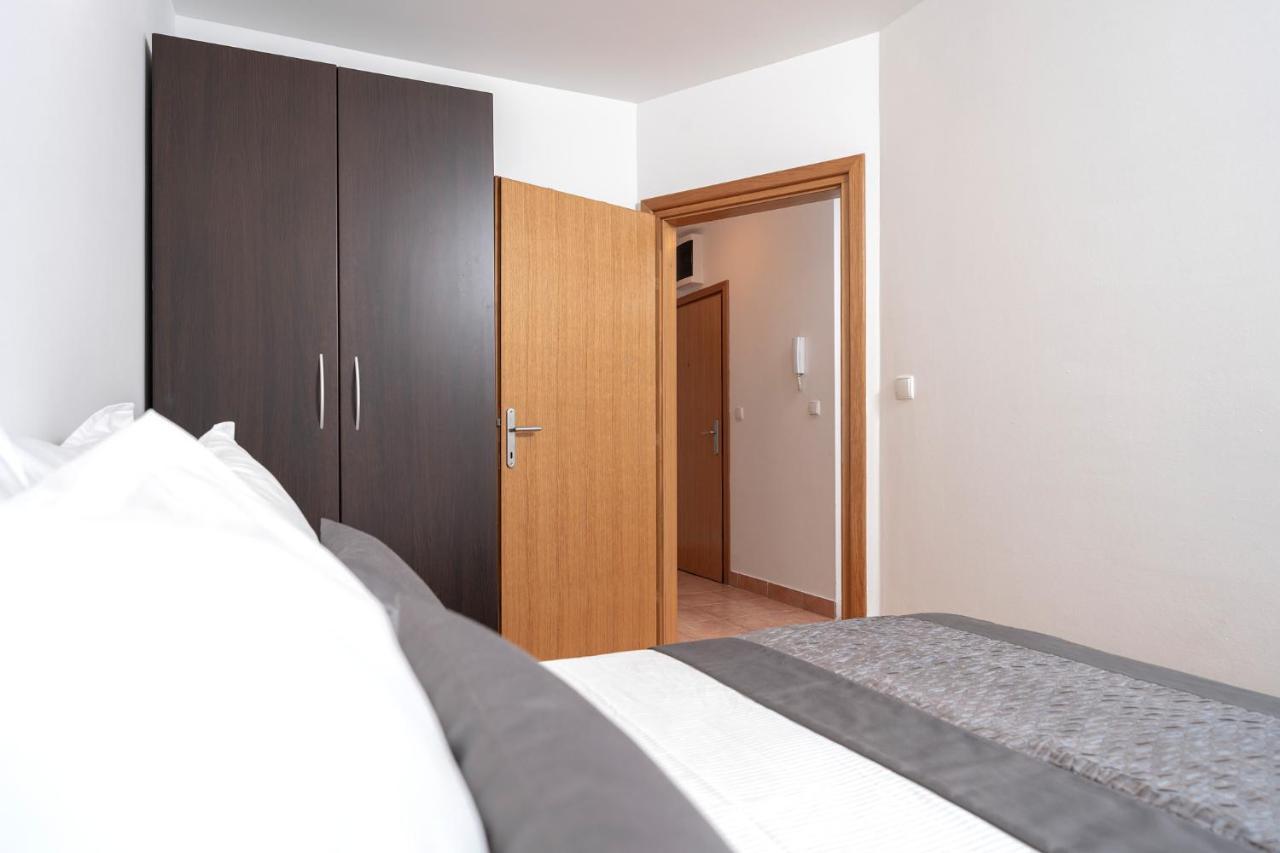 Villa Dalmatia Apartments Bol Dış mekan fotoğraf