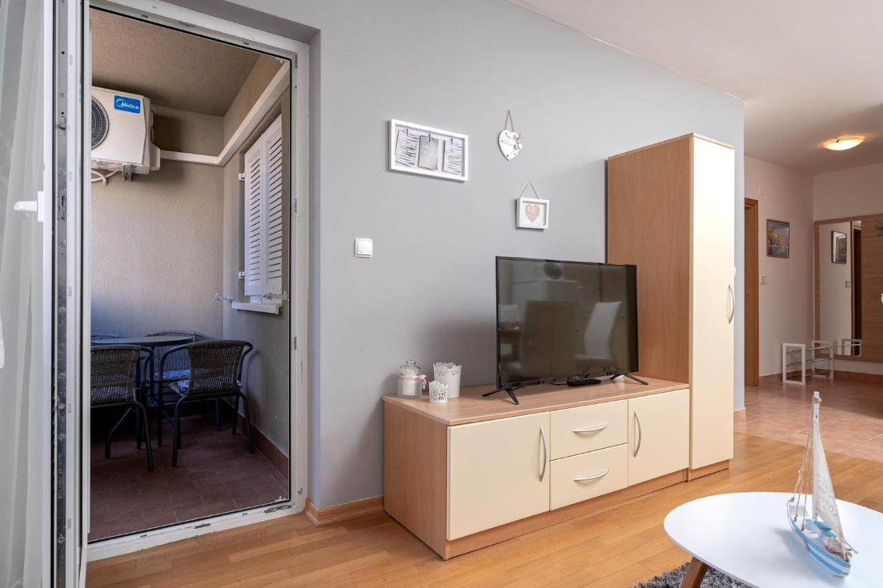 Villa Dalmatia Apartments Bol Dış mekan fotoğraf
