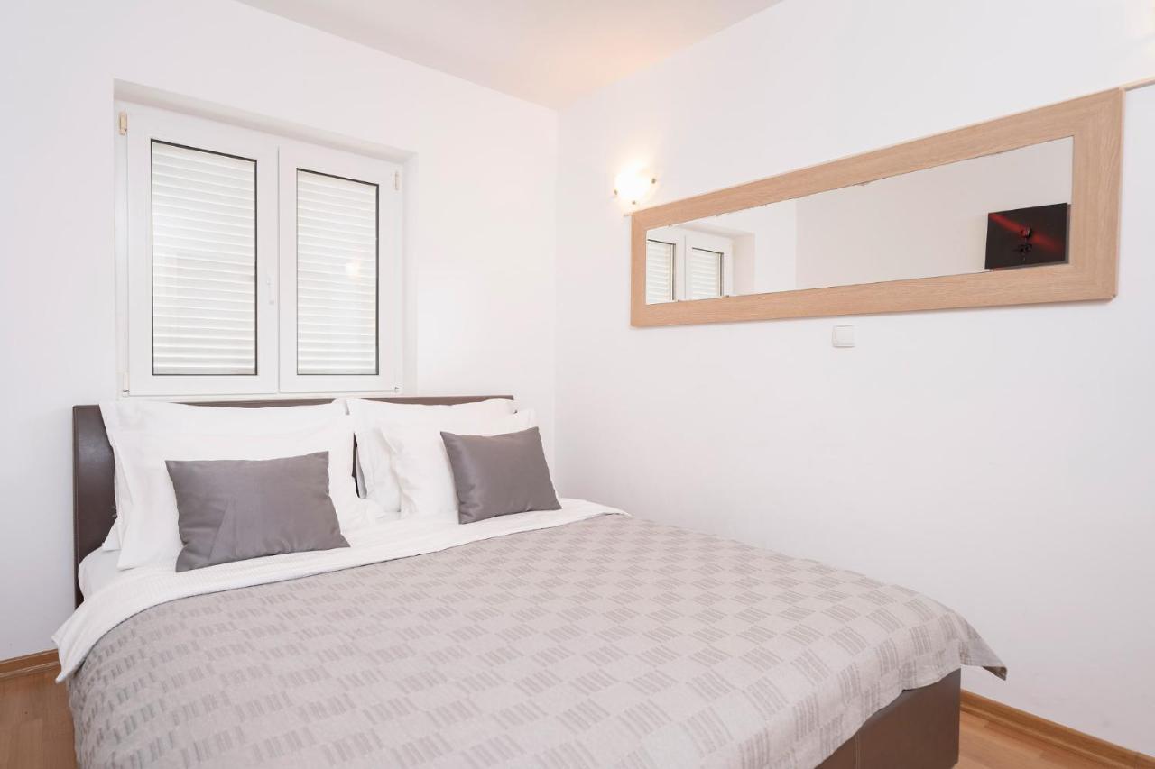 Villa Dalmatia Apartments Bol Dış mekan fotoğraf