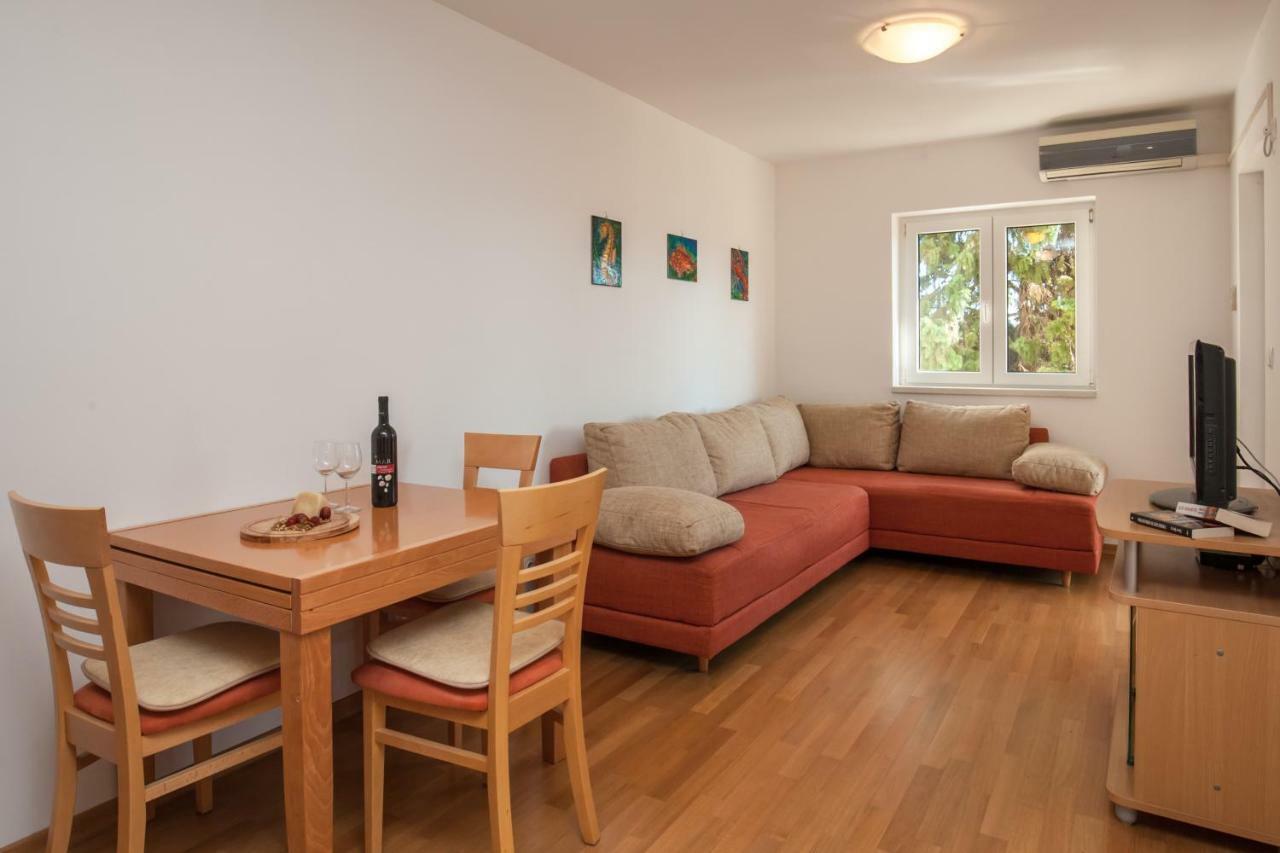 Villa Dalmatia Apartments Bol Dış mekan fotoğraf
